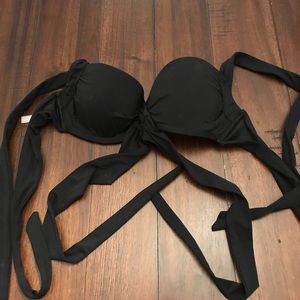 Victoria’s Secret Black 34B Wrap Bathing Suit Top